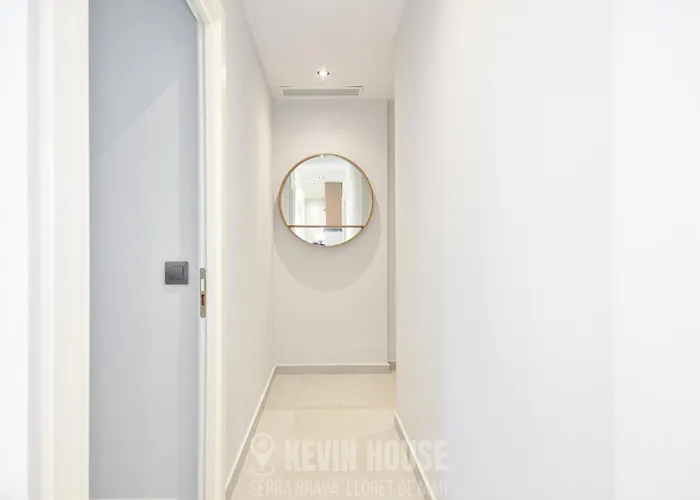 Kevin House - Serra Brava, Lloret de Mar