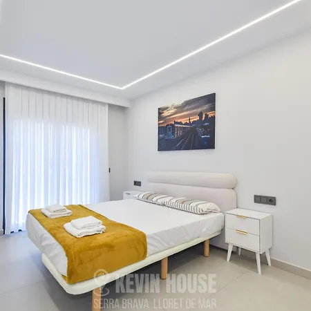 Kevin House - Serra Brava, * Lloret de Mar