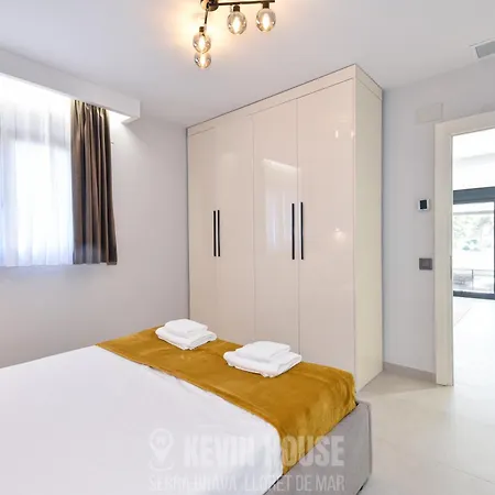 Apartament Kevin House - Serra Brava, *