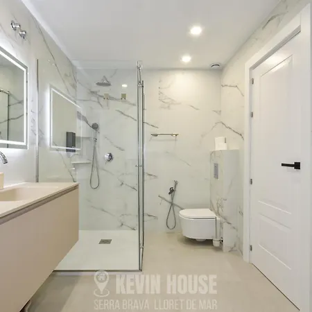 Kevin House - Serra Brava, *