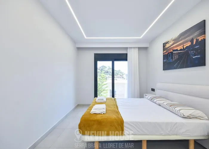 Apartment Kevin House - Serra Brava, *