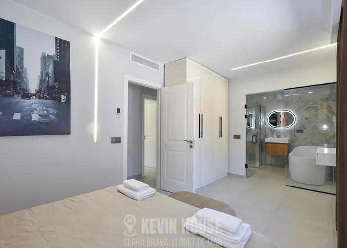 Kevin House - Serra Brava, Apartment