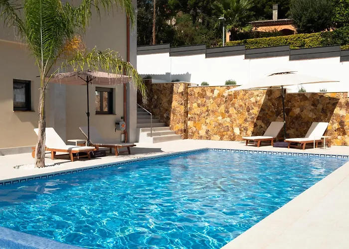 Kevin House - Serra Brava, Apartman *