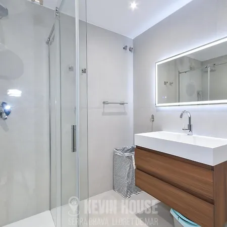 Kevin House - Serra Brava,