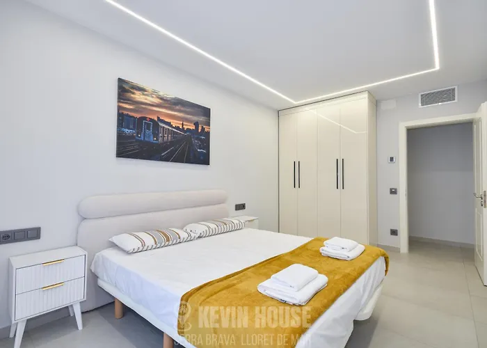 Kevin House - Serra Brava, Apartamento