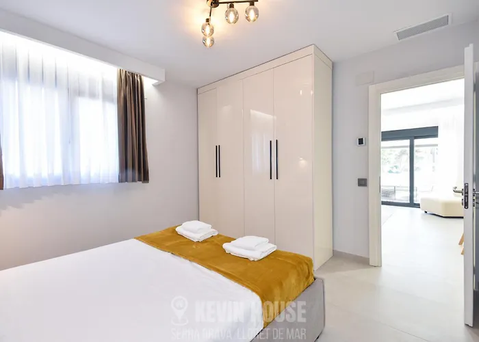 Apartamento Kevin House - Serra Brava, *