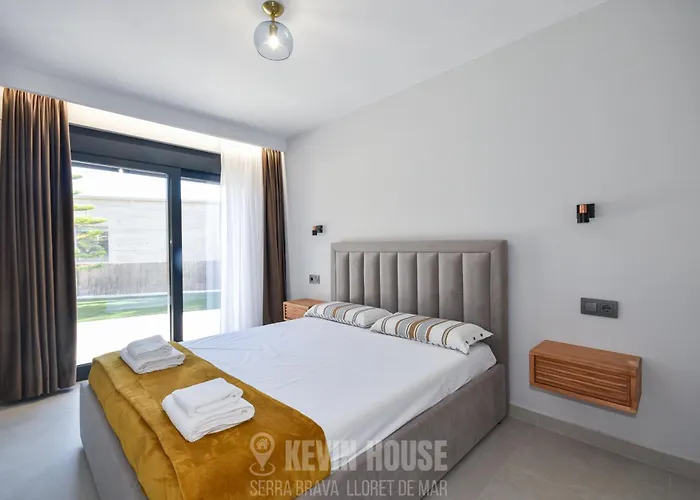 Kevin House - Serra Brava, Apartamento