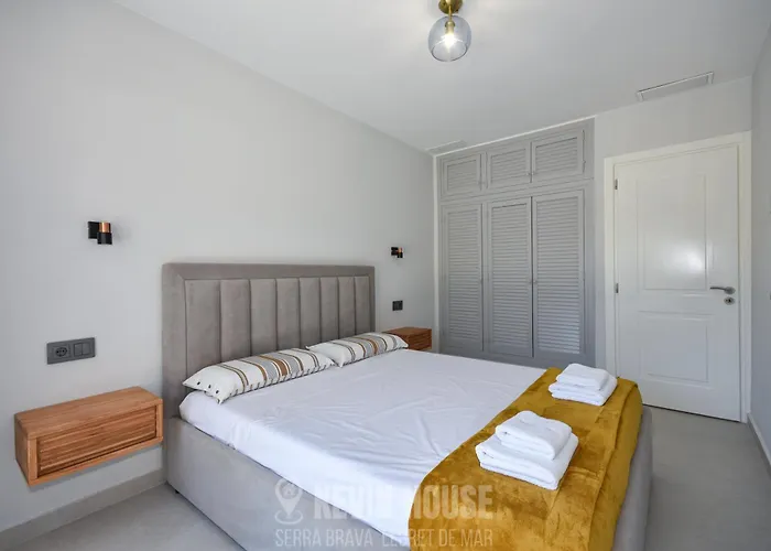 Kevin House - Serra Brava,